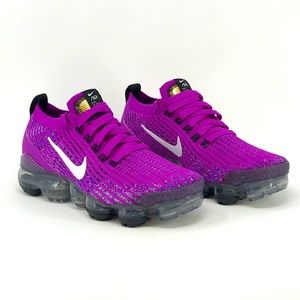 COPY - Women’s Nike Vapormax flyknit 3 Sz 5 Vivid…